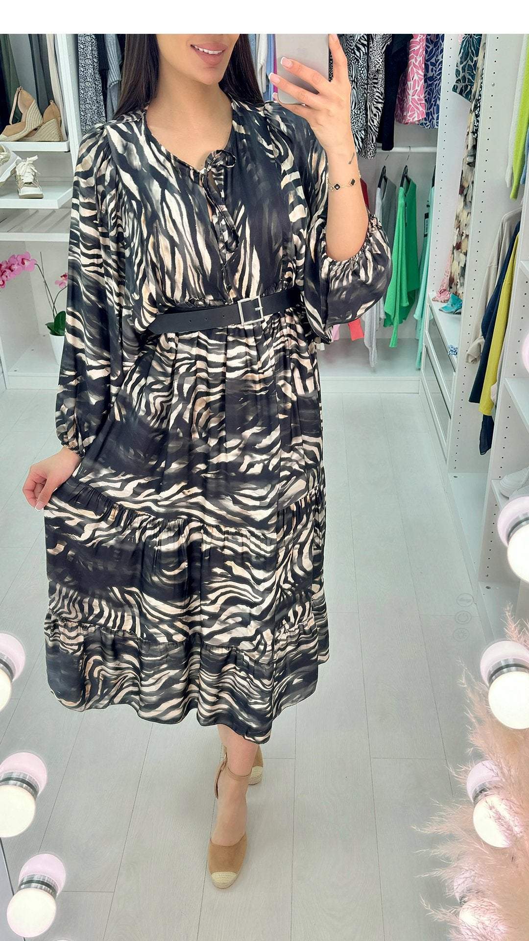 Loose Printed Long-sleeved Dress with V-neckline