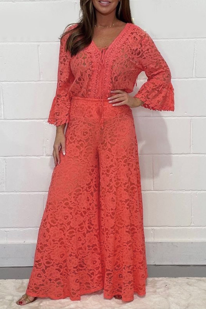 Lace V-neck suit
