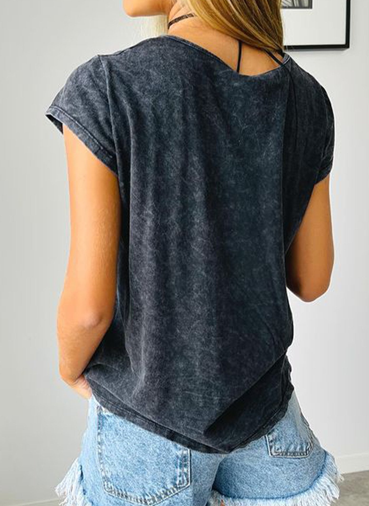 V-neck Sequin Graphic T-shirt