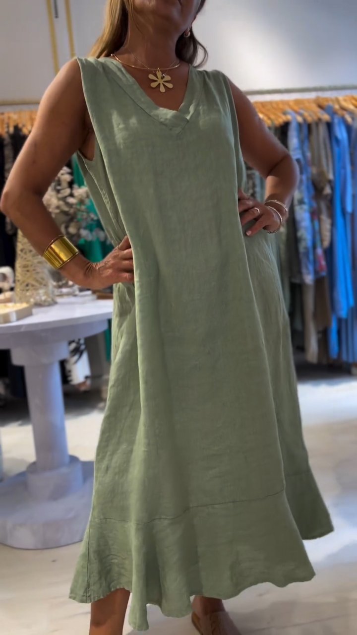 V-neck Sleeveless Dress