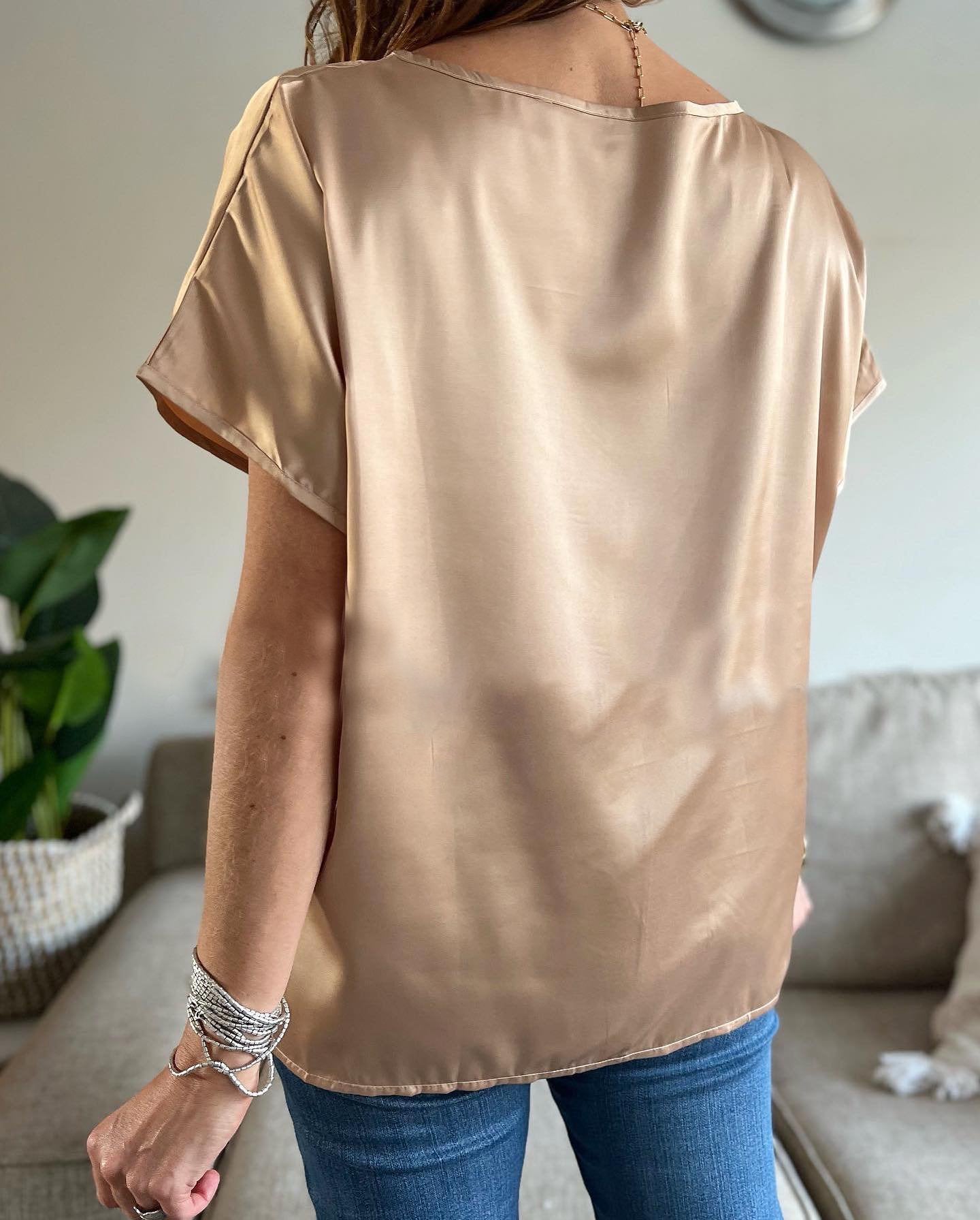 Women's Casual Solid Color V Neck Satin Blouse