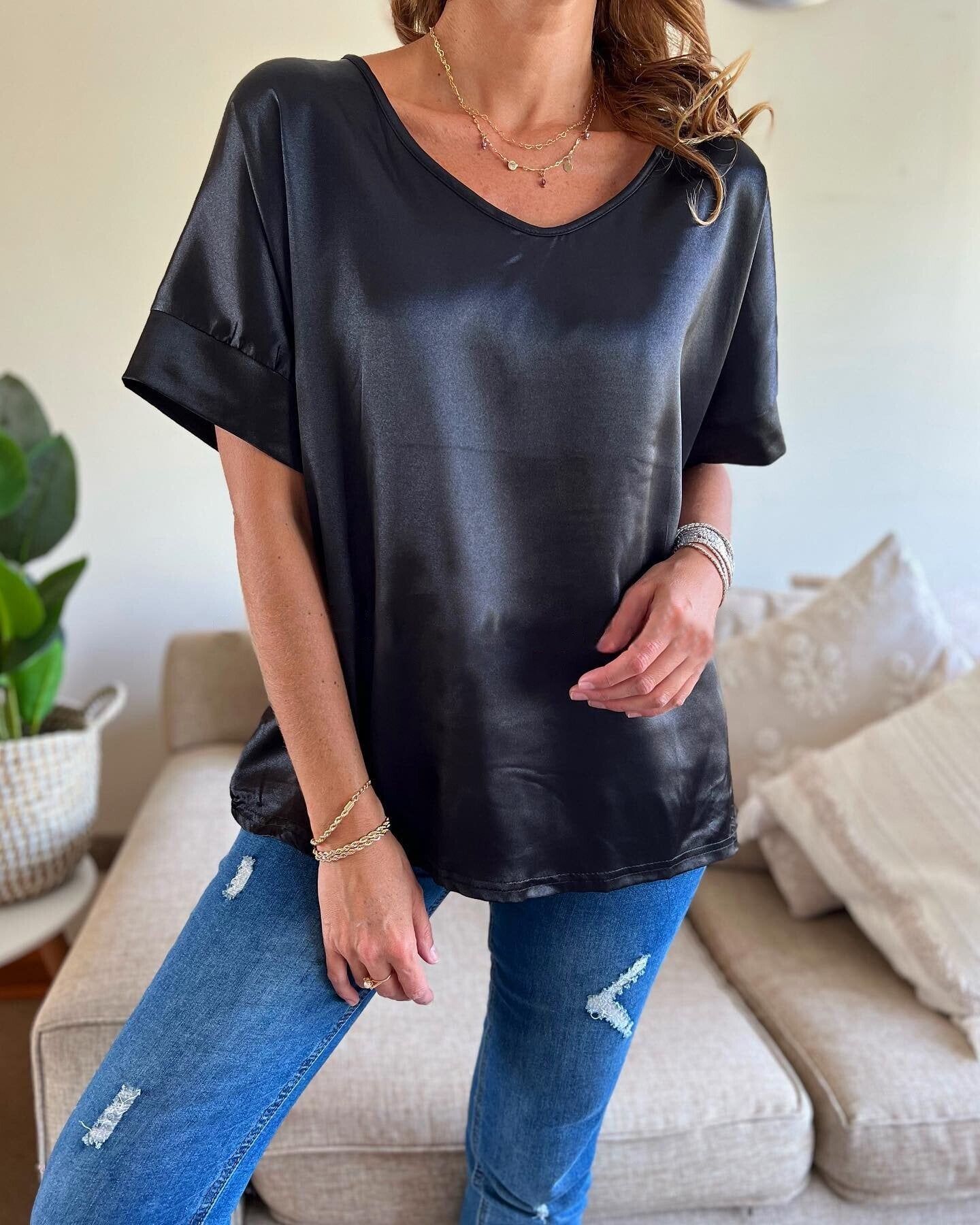 Women's Casual Solid Color V Neck Satin Blouse
